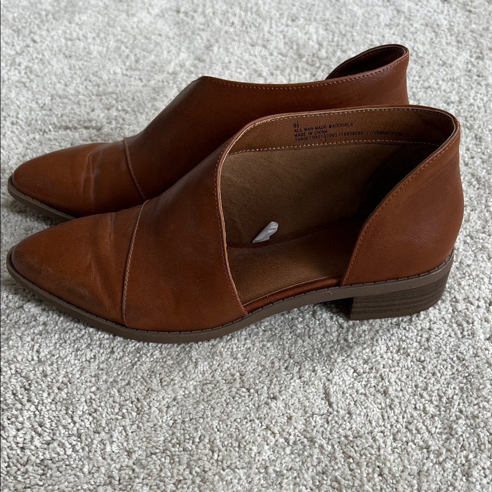 Universal Thread Cognac Pointed Toe Leather Flats - image 2